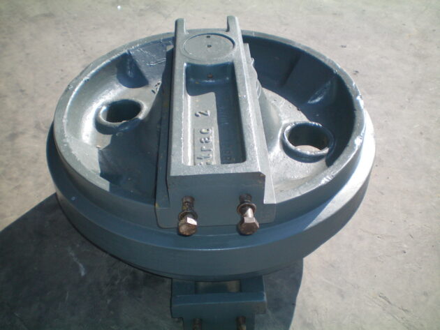 LIEBHERR  R984B LITRONIC - 5002343 - GUIDE WHEEL - Image 2