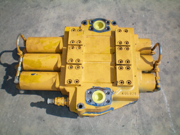 LIEBHERR   R984B LITRONIC  5613408 - DISTRIBUIDOR DE TRES CARRETES