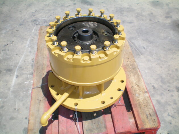 CATERPILLAR   320L  7Y-1782 - REDUCTOR DE GIRO - Imagen 2