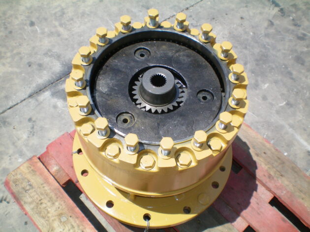 CATERPILLAR   320L  7Y-1782 - REDUCTOR DE GIRO - Imagen 3