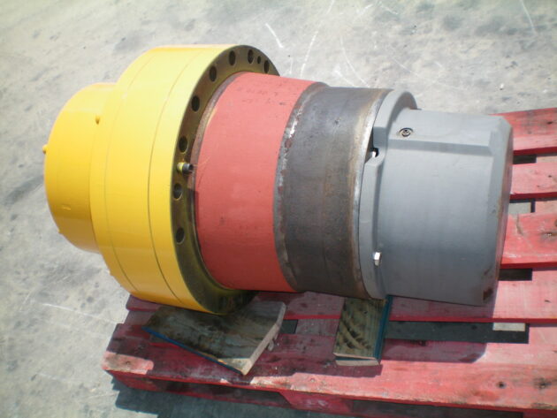 LIEBHERR  R984B LITRONIC - 9443680 - SWING GEAR - Image 3