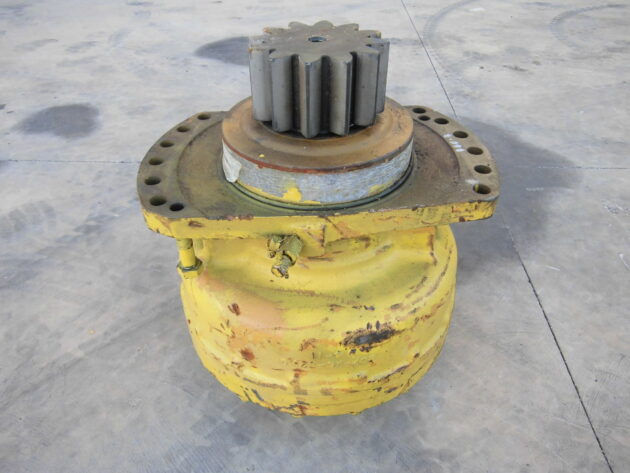 KOMATSU  PC3003 - 207-26-00022 - SWING GEAR - Image 2