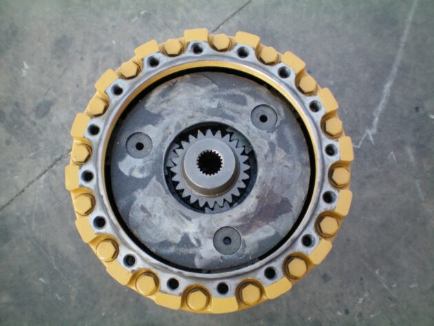 CATERPILLAR   320N  7Y-1782 - REDUCTOR DE GIRO - Imagen 4