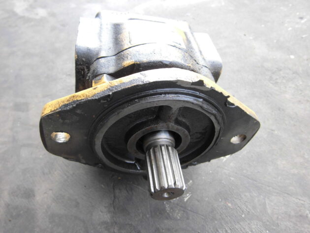 CATERPILLAR  325BLN - 136-8898 - PUMP GROUP - AUXILIARY - Image 4