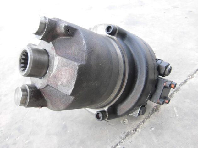 CATERPILLAR   325BLN  114-0484 - MOTOR DE TRANSLACIÓN - Imagen 3