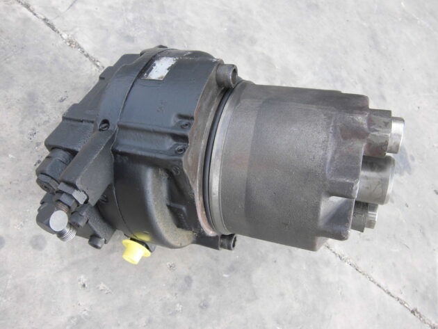 CATERPILLAR   325BLN  114-0484 - MOTOR DE TRANSLACIÓN