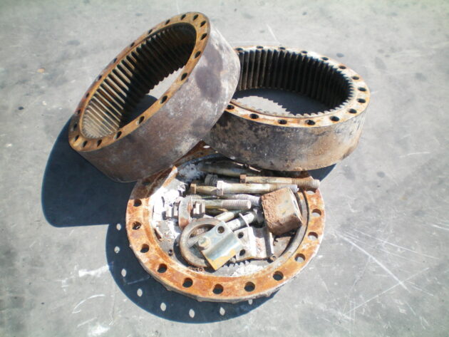 CATERPILLAR   330BL  7Y-0646 - MANDO FINAL