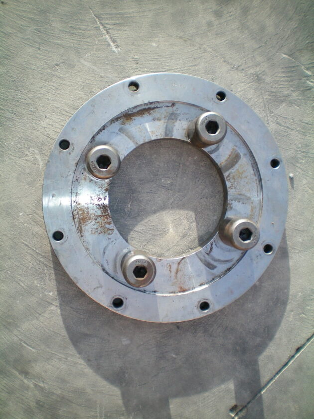 CATERPILLAR   330BL  995664 - PLATO DE ARRASTRE BOMBAS - Imagen 3