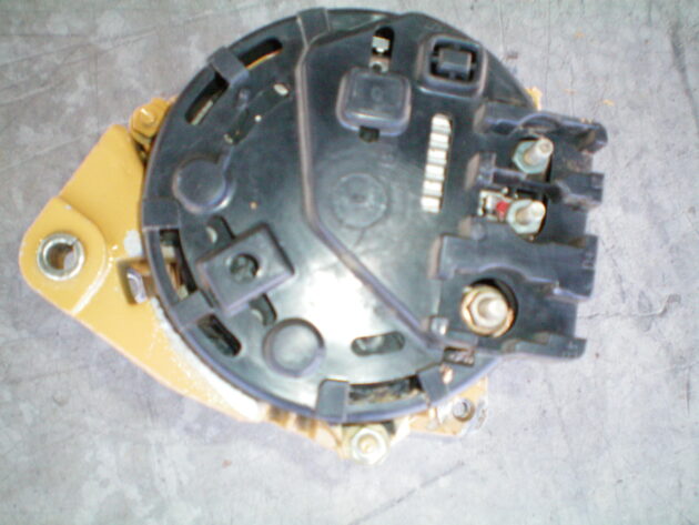 CATERPILLAR   M318C  399-1485 - ALTERNADOR MOTOR CAT 3056E - Imagen 2
