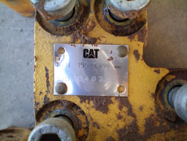 CATERPILLAR   330BL  155-6996 - VÁLVULA DE PILOTAJE DEL DISTRIBUIDOR - Imagen 5