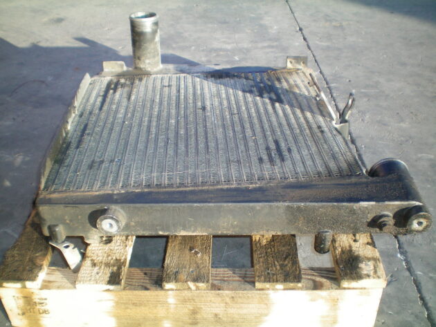 CATERPILLAR   M318C  197-0953 - ENFRIADOR DE INTERCOOLER - Imagen 2