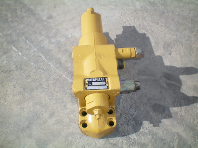 CATERPILLAR   M318C  202-4095 - TACO DE VÁLVULAS DE SOSTENIMIENTO DE CARGA - Imagen 4