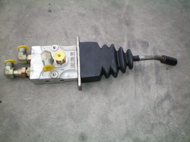 CATERPILLAR   M318C  193-7789 - MANIPULADOR DE LAS PATAS - Imagen 2
