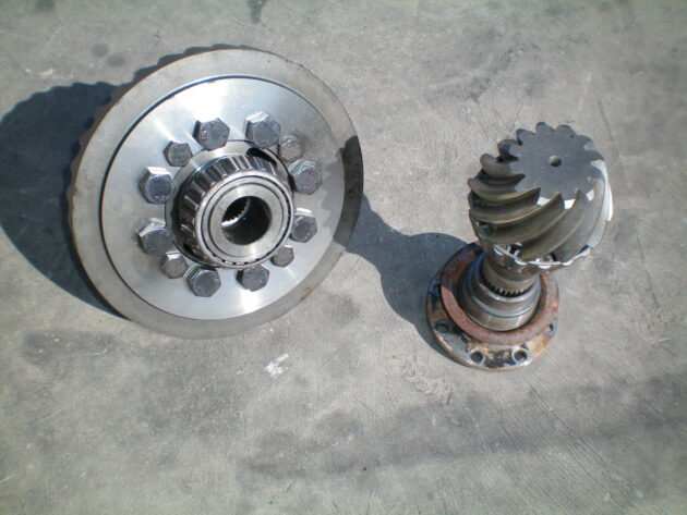 CATERPILLAR   M322C  269-2405 - GRUPO DIFERENCIAL DELANTERO - Imagen 4