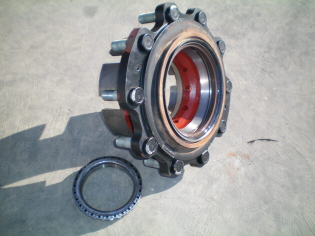 CATERPILLAR   M322C  269-2432 - BUJE TRASERO - Imagen 3