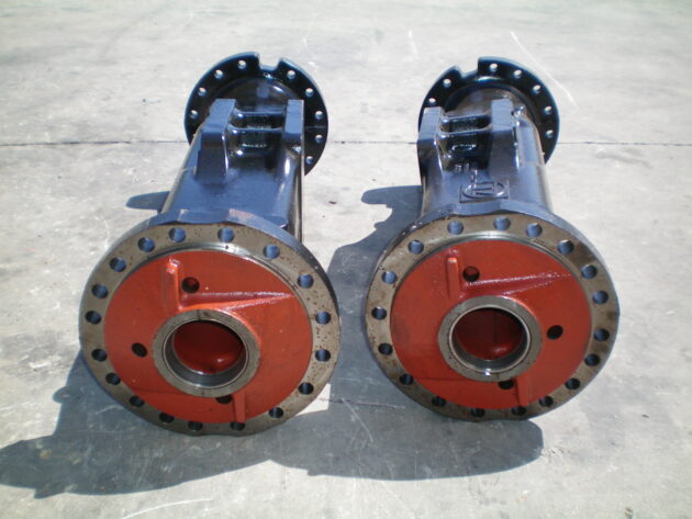 CATERPILLAR   M322C  270-3846 - CARCASA MANGÓN TRASERO - Imagen 3