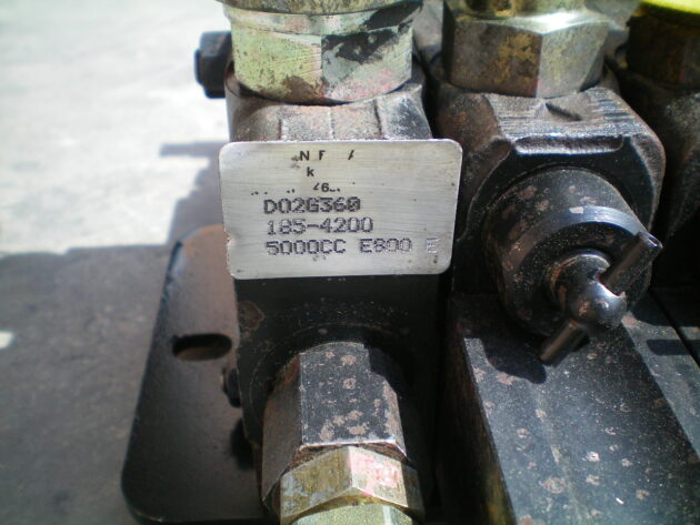 CATERPILLAR   TH83  185-4200 - DISTRIBUIDOR - Imagen 6