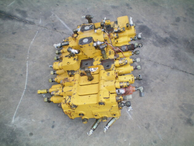 KOMATSU   PC450LC6K  723-48-19401 - DISTRIBUIDOR PRINCIPAL - Imagen 4