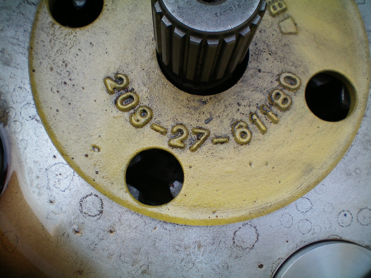 KOMATSU PC650SE-5 - 209-27-00200 / 209-27-00210 - FINAL DRIVE - Image 5