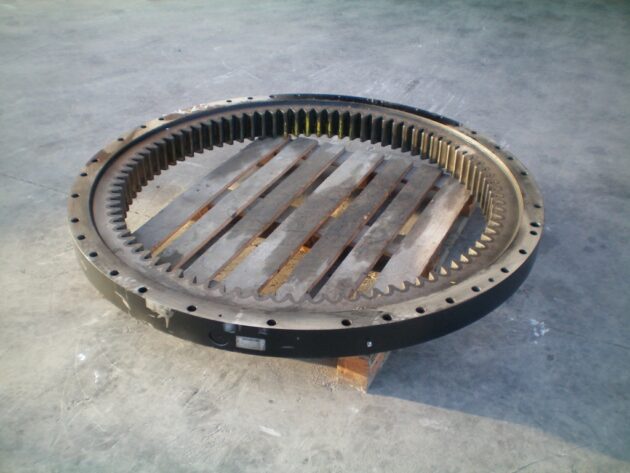 CATERPILLAR   330BLN  114-1435 - CORONA DE GIRO - Imagen 2