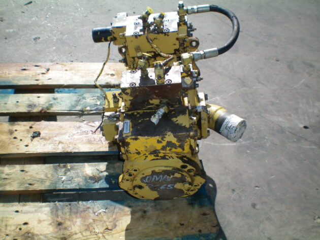 KOMATSU   PC650SE5  708-25-04071 - BOMBA HIDRÁULICA PRINCIPAL - Imagen 2