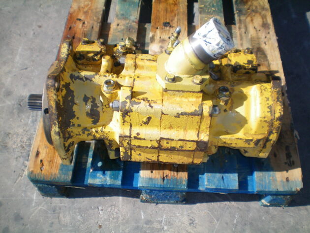 KOMATSU   PC650SE5  708-25-04081 - BOMBA HIDRÁULICA PRINCIPAL - Imagen 2
