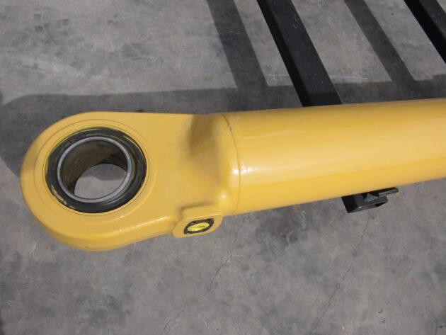 KOMATSU   PC650SE5  209-63-02130 - BOTELLA DE CAZO - Imagen 5