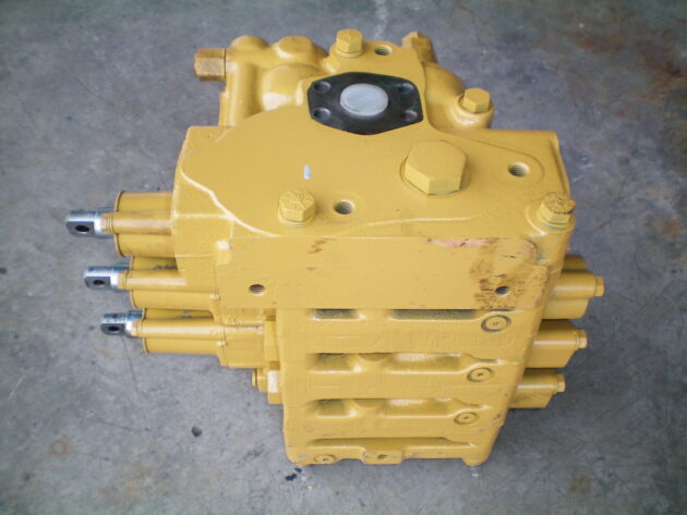 CATERPILLAR   D7R  113-9430 - DISTRIBUIDOR DE PALA - Imagen 5