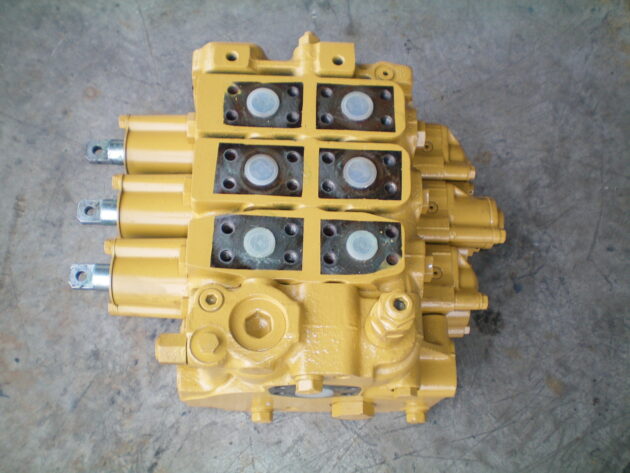 CATERPILLAR   D7R  113-9430 - DISTRIBUIDOR DE PALA