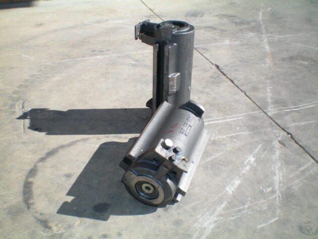 CATERPILLAR  D7R - 112-3041 - TRACK ADJUSTER - Image 2