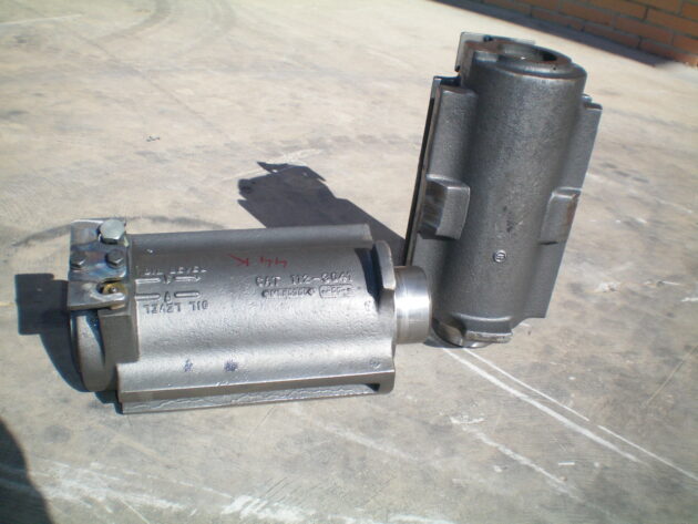 CATERPILLAR  D7R - 112-3041 - TRACK ADJUSTER - Image 4