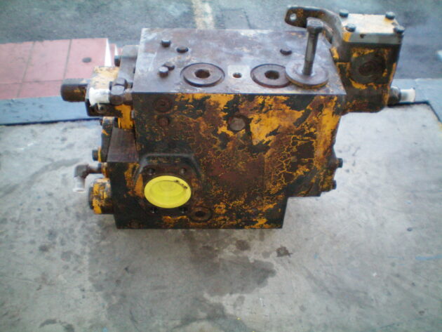 CATERPILLAR   D10  3G-5079 - DISTRIBUIDOR DE PALA