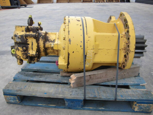 KOMATSU   PC11006  706-77-01320 - MOTOR DE GIRO - Imagen 3