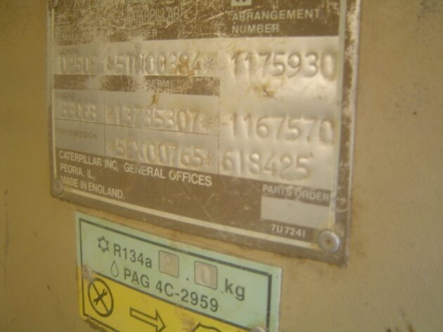 CATERPILLAR   D250E   - CABINA INTERIOR - Imagen 9