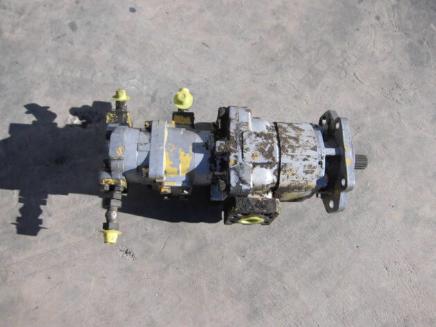 KOMATSU   PC11006  705-56-34360 - BOMBA HIDRÁULICA TRIPLE DE SERVICIOS - Imagen 3