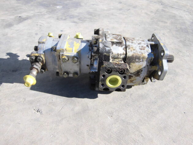 KOMATSU   PC11006  705-56-34360 - BOMBA HIDRÁULICA TRIPLE DE SERVICIOS - Imagen 4