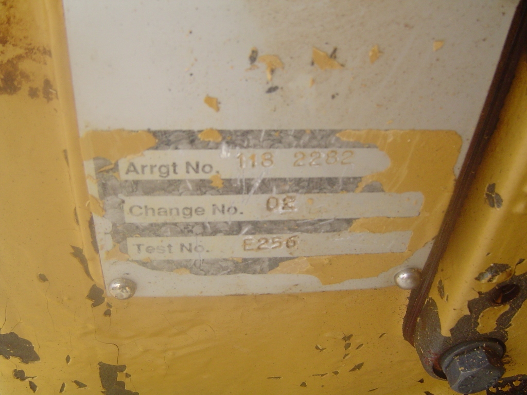 CATERPILLAR D250E 118-2282 - SERVOTRANSMISIÓN - Imagen 7