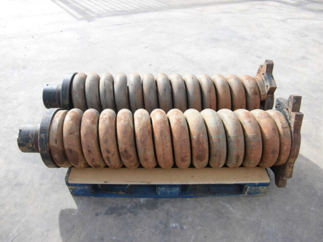 KOMATSU   PC11006  21N-30-34150 - MUELLE TENSOR DE CADENA