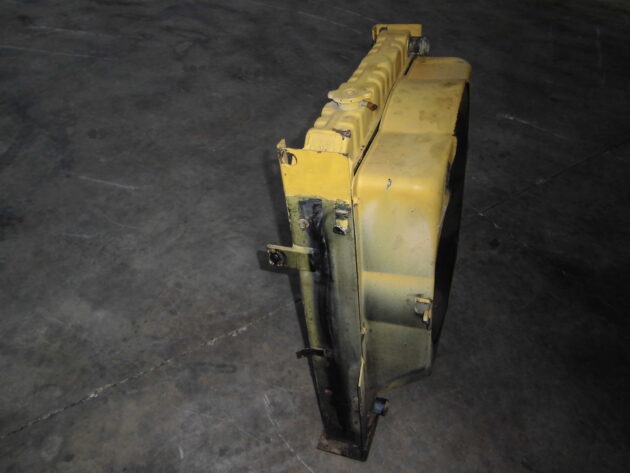 KOMATSU   PW1306  203-03-61111 - RADIADOR DE AGUA - Imagen 4