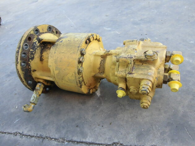 KOMATSU   PW1306  203-26-00120 - REDUCTOR DE GIRO - Imagen 4