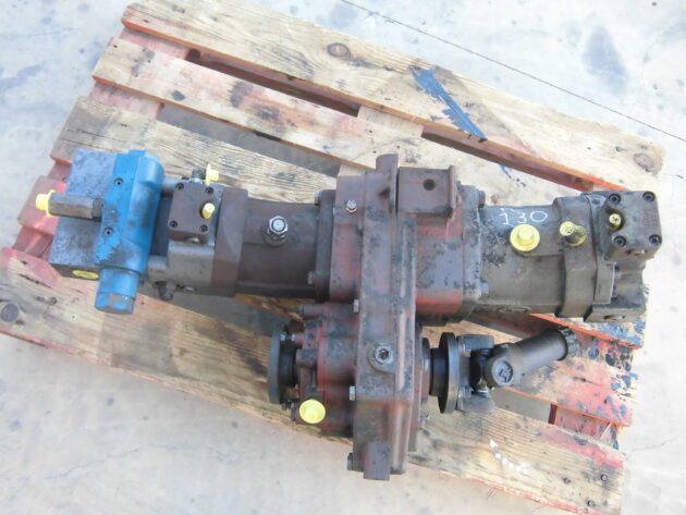 KOMATSU PW130-6 - 20E-60-K1122 - TRAVEL MOTOR REAR - Image 4