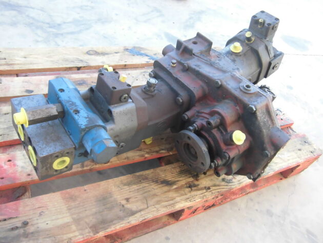 KOMATSU PW130-6 - 20E-60-K1122 - TRAVEL MOTOR REAR - Image 5