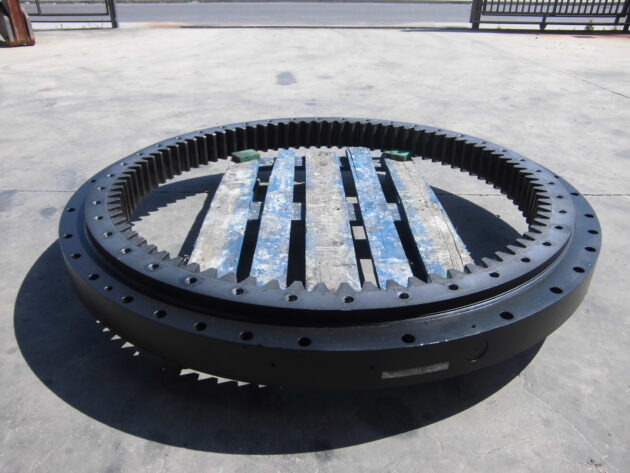 CATERPILLAR   330L  7Y-0933 - CORONA DE GIRO - Imagen 2