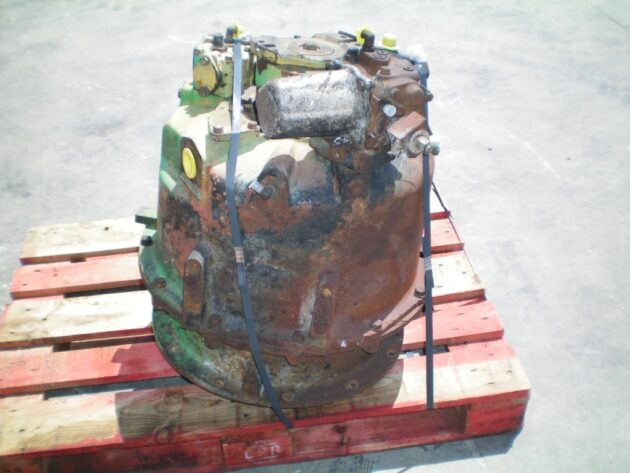 CATERPILLAR D400D - 1T-1778 / 9W-8607 - TORQUE CONVERTER - Image 4