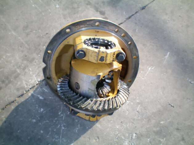 CATERPILLAR   IT18B  7V-2178 - GRUPO DIFERENCIAL TRASERO - Imagen 3