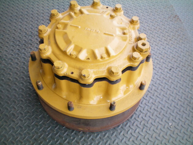 CATERPILLAR   IT18B  5V-9361 - REDUCCIÓN COMPLETA CON BUJE Y DISCO DE FRENO - Imagen 3