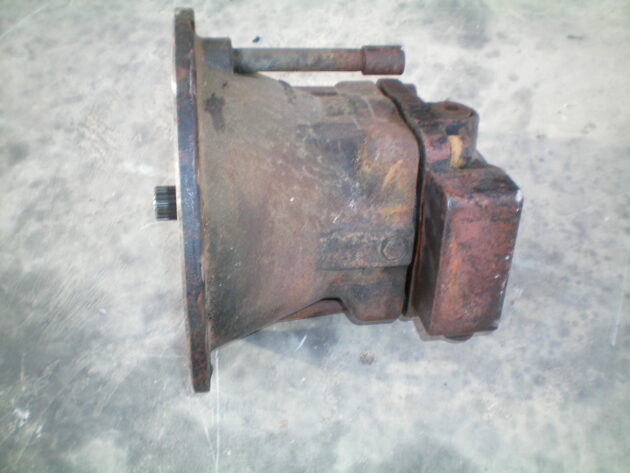 CATERPILLAR   345BL  137-3717 - MOTOR DE GIRO - Imagen 3