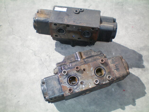 CATERPILLAR   345BL  111-9993 - LIMITADOR DE VELOCIDAD DEL MOTOR DE TRANSLACIÓN
