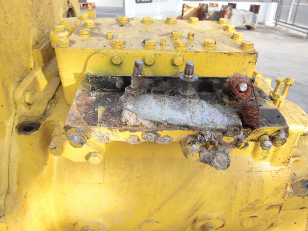 KOMATSU   WA3801  423-15-00013 - SERVOTRANSMISIÓN - Imagen 8