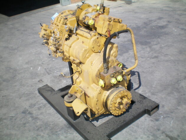 CATERPILLAR   928G  116-4860 - SERVOTRANSMISIÓN CON BOMBAS - Imagen 4